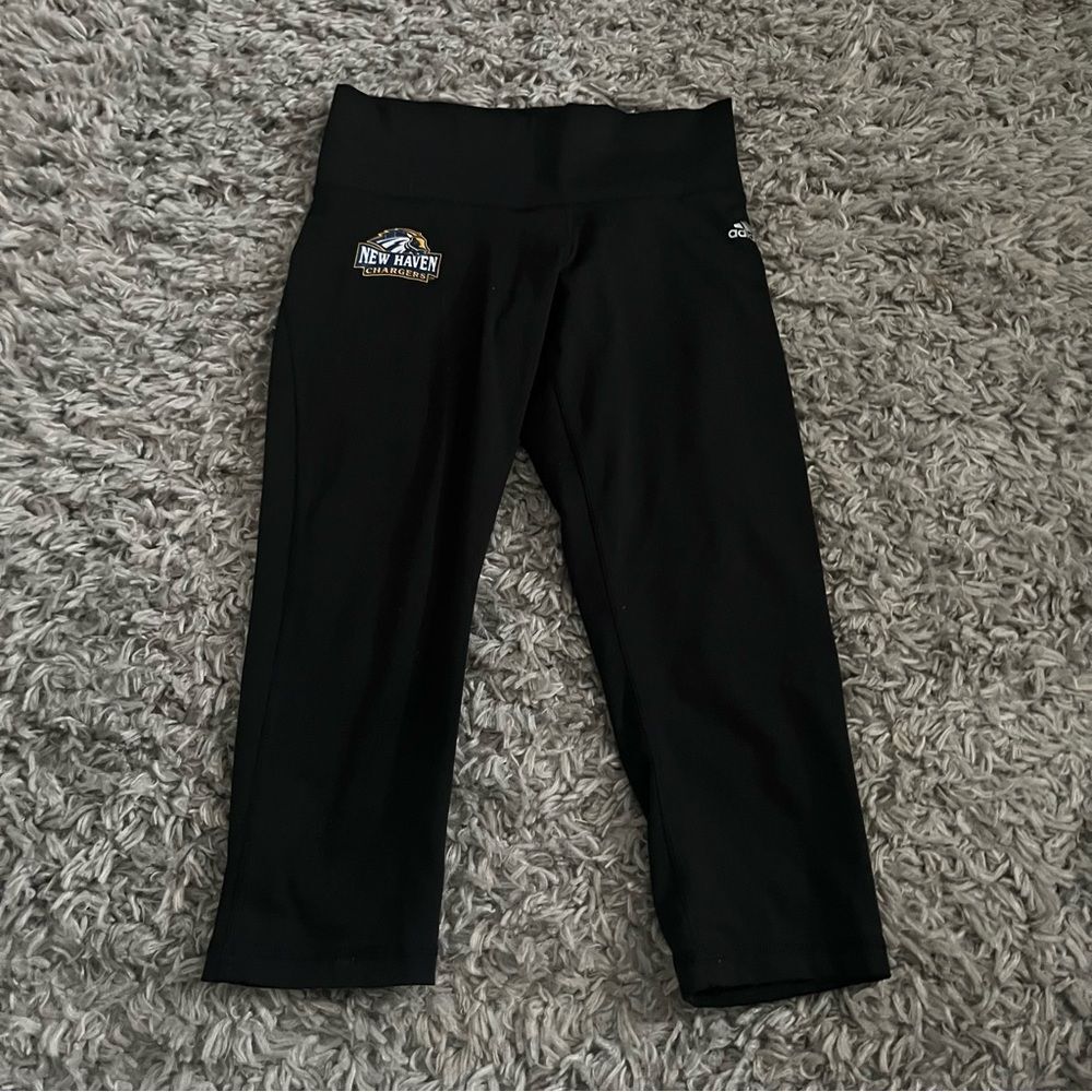 Adidas x university of New Haven cropped leggings size small